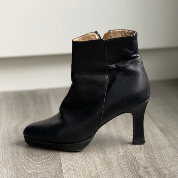 Vero Cuoio Stephane de Raucourt Black Booties - Picture 4 of 5
